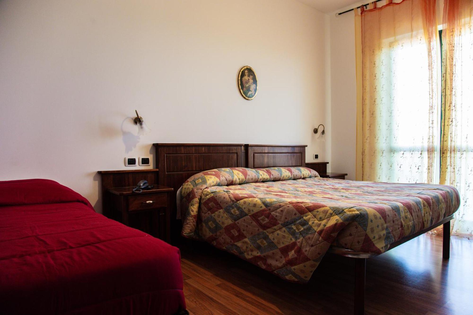 Pina Ristorante Hotel
